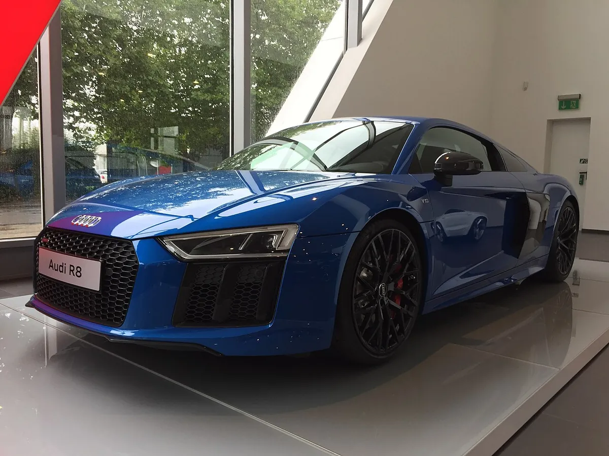 Audi R8 4S mid-engine Coupé viewed from the front and side