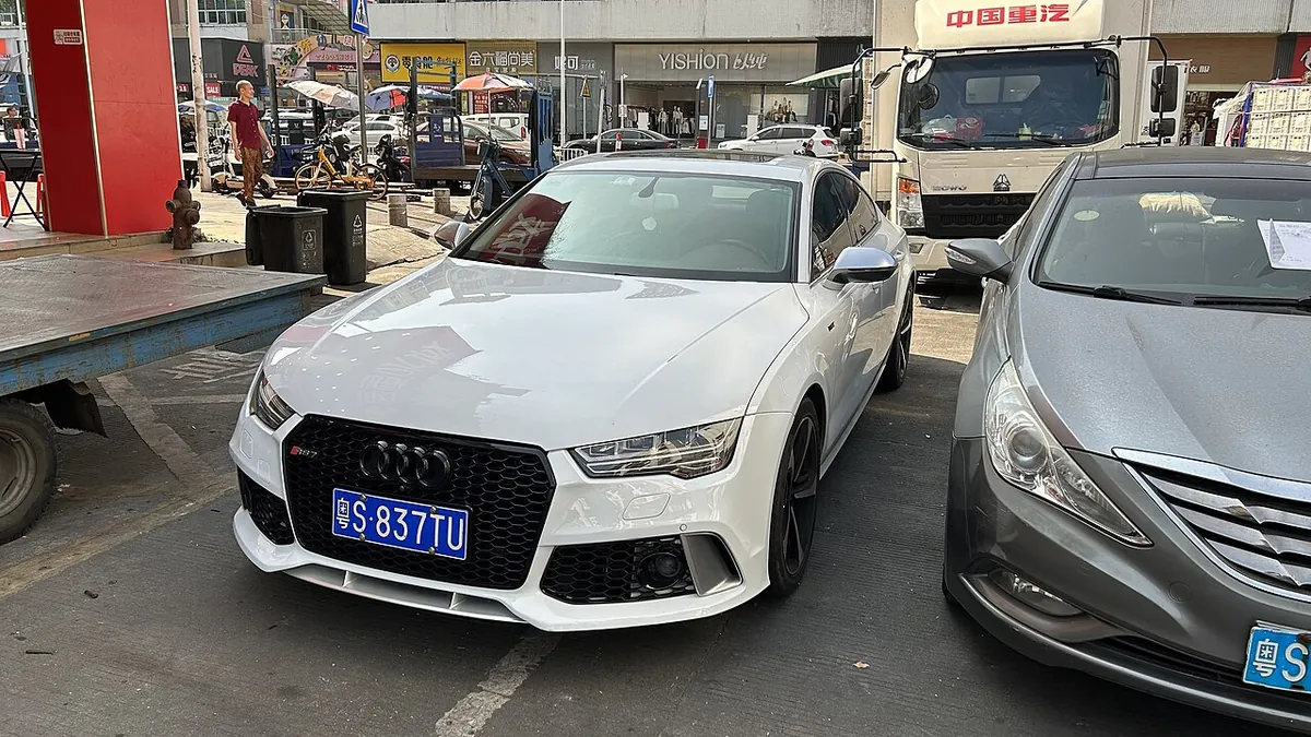 White Audi RS 7 C7 Sportback viewed from the front