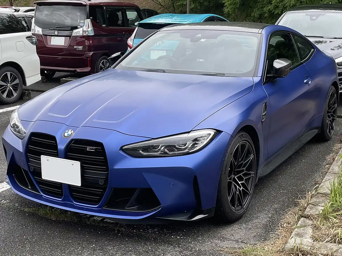 BMW M4 Competition Coupé exterior reference photograph