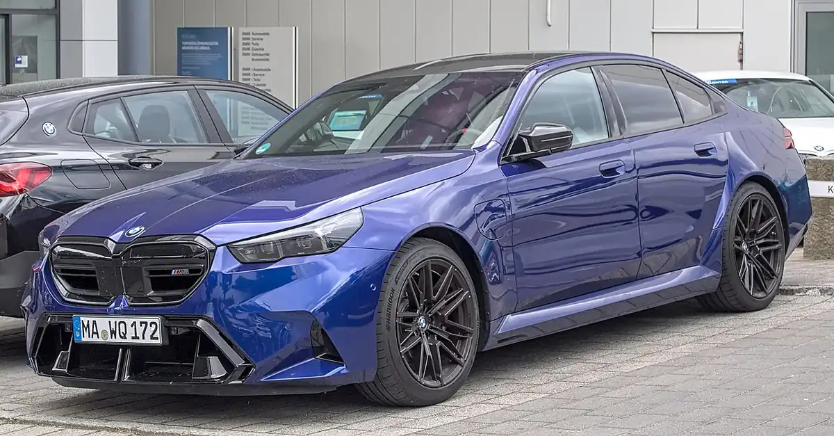 BMW M5 photographed in Stuttgart-Vaihingen exterior reference photograph