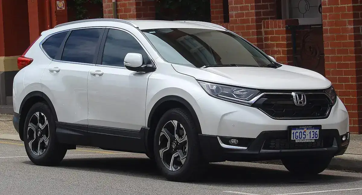 White 2018 fifth-generation Honda CR-V viewed from the front and side in Australia