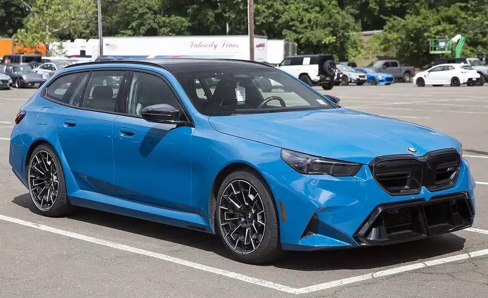 2025 BMW M5 Touring at Greenwich Concours d'Elegance in 2026 exterior reference photograph