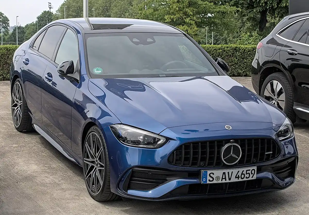 Mercedes-AMG C 43 in Stuttgart exterior reference photograph