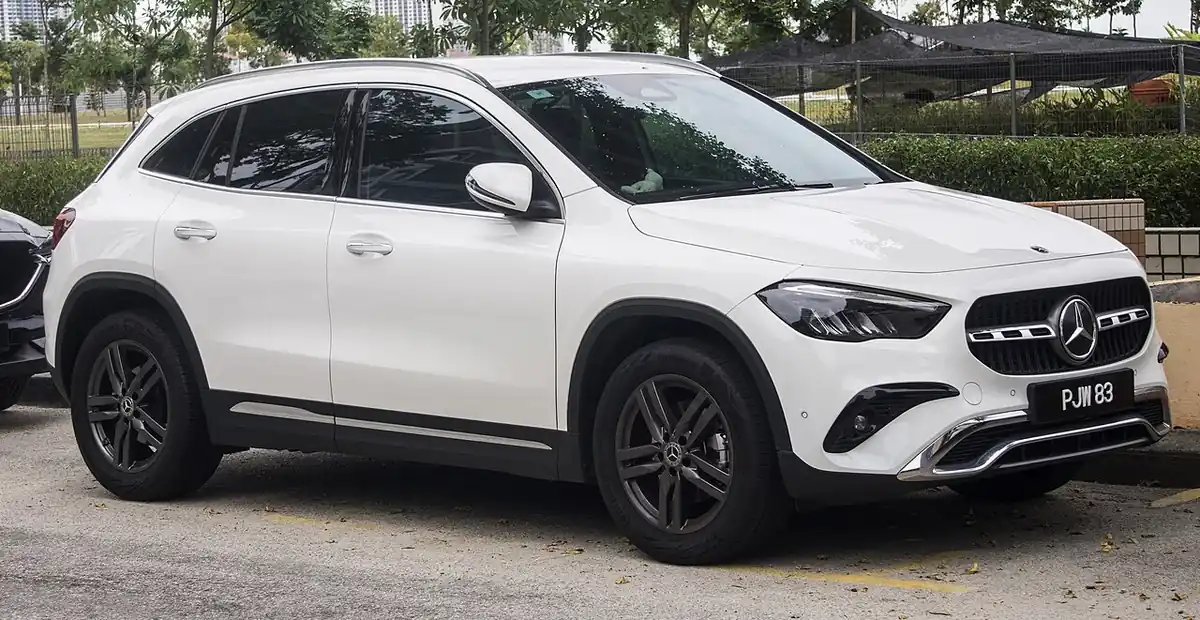 2024 Mercedes-Benz GLA 200 exterior reference photograph